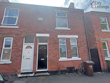 2 Bedroom End Terraced House - Photo 3