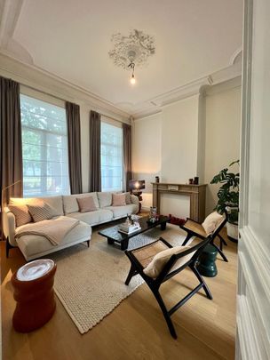 Exclusief herenhuis met tuin gelegen aan de Coupure - Foto 1