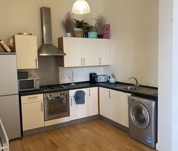 Apartment 21 Beechmount Building 35 Old Bakers Cou, Belfast, BT6 8QY - Photo 3