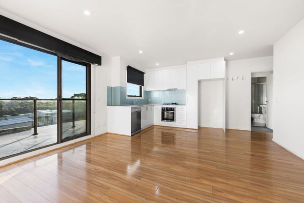 401/15 Pascoe Street, Pascoe Vale VIC 3044 - Photo 1