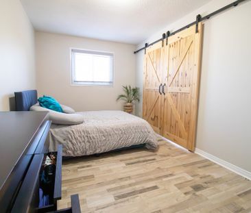 All Inclusive 2-Bedroom + Den Main Unit in Niagara Falls - Photo 1