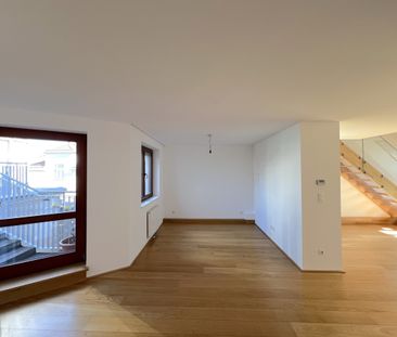 Dachgeschoß-Maisonette mit Terrassen - Photo 3