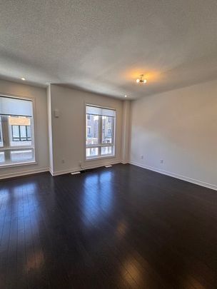 For Lease - 23 Steamboat Way, Whitby, Ontario - Photo 1