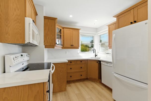 For Lease - 35 Wildewood Avenue Unit# MAIN, Hamilton, Ontario - Photo 1