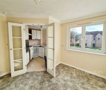 2 bedroom apartment to rent Cedar Avenue, Chelmsford, Essex, CM1 - Photo 2