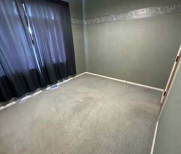 Spacious 4-Bedroom Family Home in Prime Hokowhitu - Photo 1