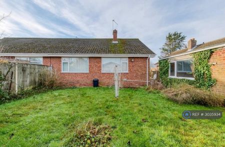 2 bedroom bungalow to rent - Photo 3