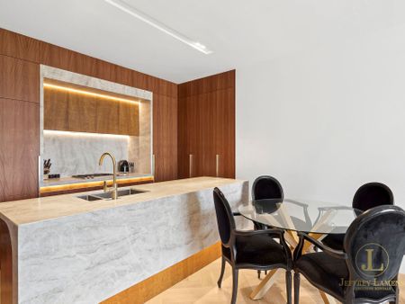 Furnished luxury apartment in King & Phillip - Photo 5