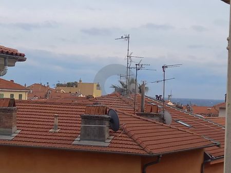 Location Appartement 2 pièces 43m² MENTON 06500 - Photo 5