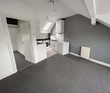 Flat B, Skipton Road, Harrogate, North Yorkshire, HG1 - Photo 5