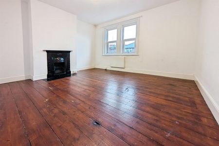 Romsey Road, SO16 - Photo 2