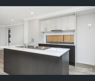 Perfect Location - Photo 4