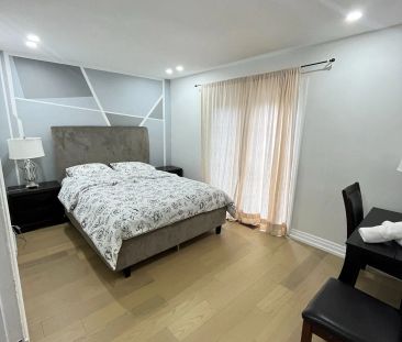 Detached Home For Lease | N9236747 - Photo 1