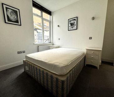 2 bedroom flat to rent - Photo 6