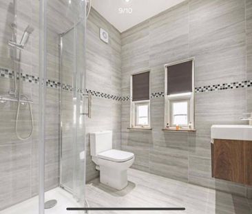 6 bedroom detached house to rent - Photo 4