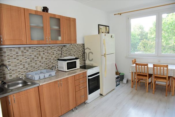 Kiadó újszerű állapotú panel lakás - Debrecen - Fotó 1