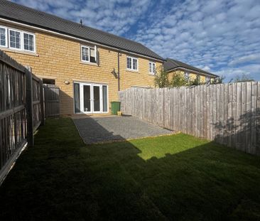 Bletchley Way, Leeds, Horsforth - Photo 5