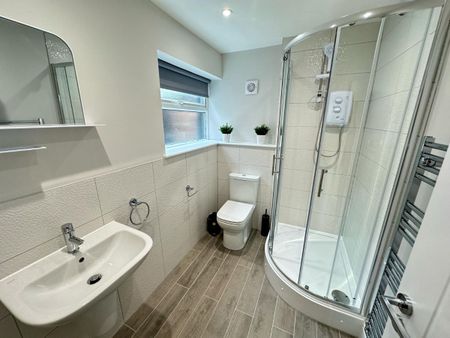 Milverton Street, Liverpool. - Photo 3