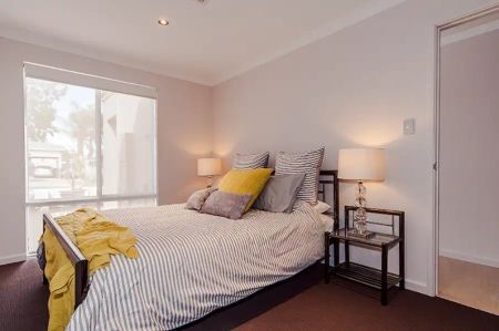 “Elegantly Finished Family Home” - Photo 4