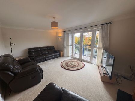 Riverdale Court, Kendal, LA9 7LQ - Photo 2