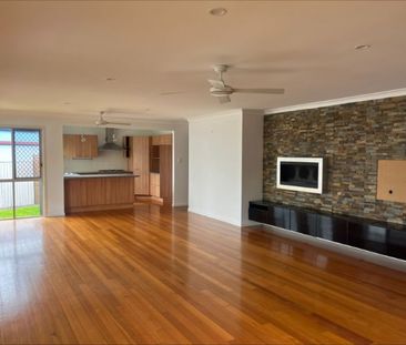 Relaxed Spacious Living - USC Hospital Precinct. Long term tenants ... - Photo 1