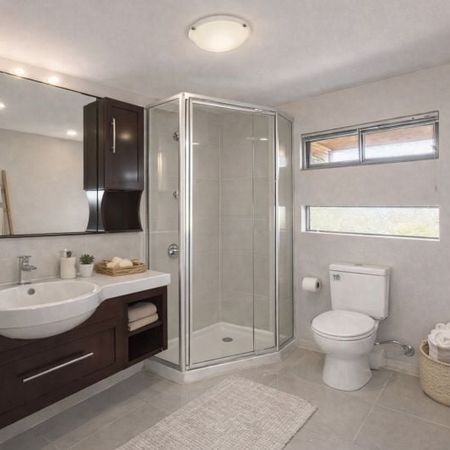 SPACIOUS AND BRIGHT! - Photo 4