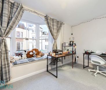 3 bedroom apartment to rent - Photo 3