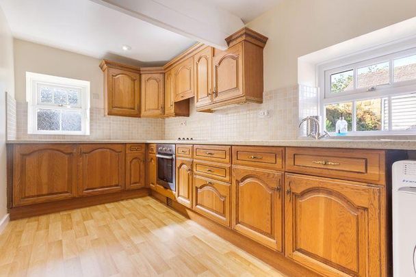 3 bedroom cottage to rent - Photo 1