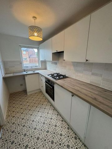2 bedroom property to rent - Photo 2