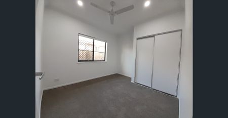 Modern Spacious Family Home | Quiet Street | Ready to Move In - Photo 3