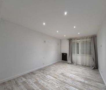 Location Appartement 2 pièces 47m² TOURCOING 59200 - Photo 5