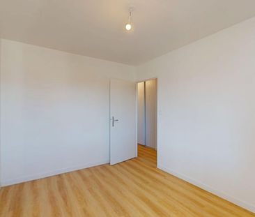 Location Appartement 2 pièces 49m² LONGVIC 21600 - Photo 2