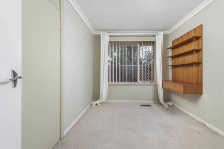 26 O'shannasay Street, - Photo 2