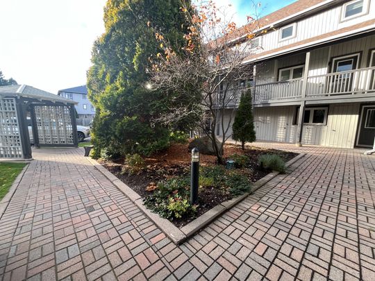 For Lease - 706 Johnston Park Avenue, Collingwood, Ontario - Photo 1