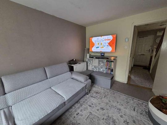 Dunnock Road, London, E6 - Photo 1