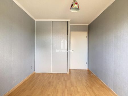 Location Appartement 4 pièces 84m² ILLKIRCH GRAFFENSTADEN 67400 - Photo 3