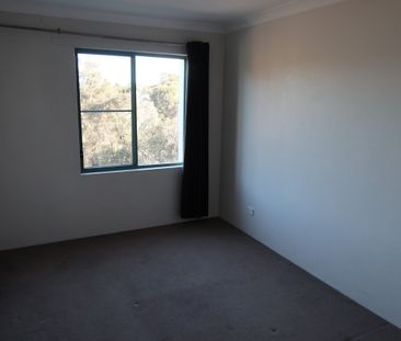 Alexandria - Photo 3