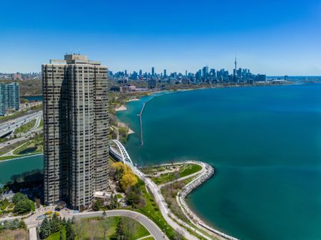 For Lease - 1 Palace Pier Court Unit# 3608, Toronto, Ontario - Photo 4