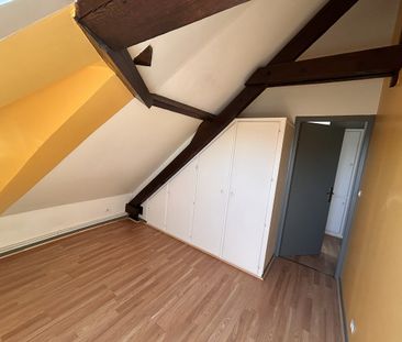 Location Appartement 3 pièces 68m² - Photo 2