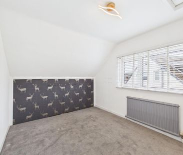 3 bedroom semi-detached house to rent - Photo 6