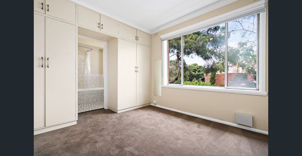 Stylish & Comfortable Living in a Prime Location - Photo 1