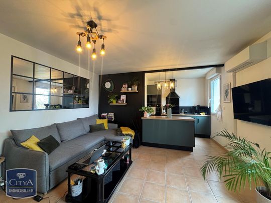 Location Appartement 2 pièces 48m² PONT DE CHERUY 38230 - Photo 1