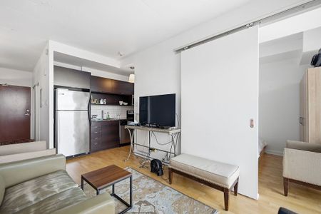 For Lease - 324 Laurier Avenue Unit# 1301, Ottawa Centre, Ontario - Photo 2