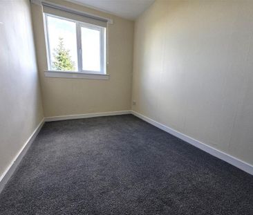 3 bedroom apartment to rent - Photo 1