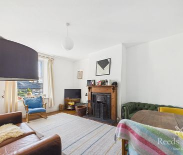 2 bedroom terraced house to rent - Photo 3