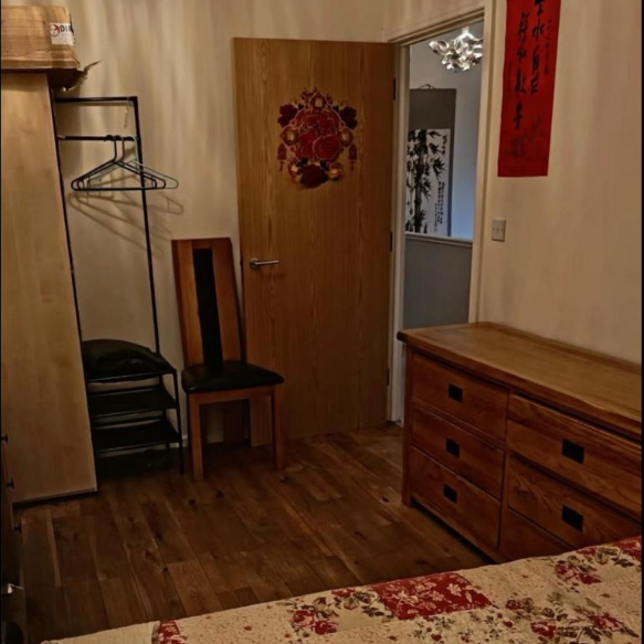 1 bedroom in a house share to rent - Photo 1