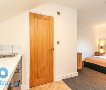 1 bed Studio for Rent - Photo 2