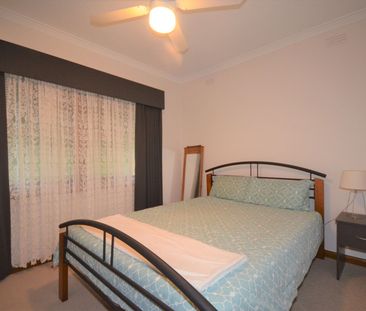 Position Perfect Modern Home! - Photo 6