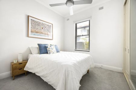 Classic-Contemporary Charm In A Leafy Pocket On The Cusp Of Coogee - Photo 2