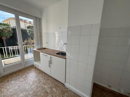 Location Appartement 2 pièces 49m² NICE 06000 - Photo 1